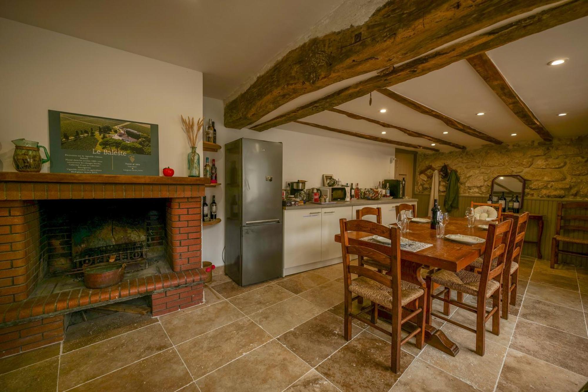 Chateau Baleste - Logement 2 Montesquieu  Esterno foto
